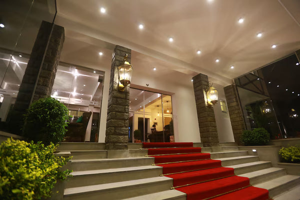 Blackpool Hotel 4 ★  | Nuwara Eliya 2