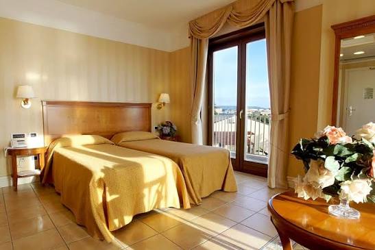 Dioscuri Bay Palace 4.5 ★ | Agrigento 3
