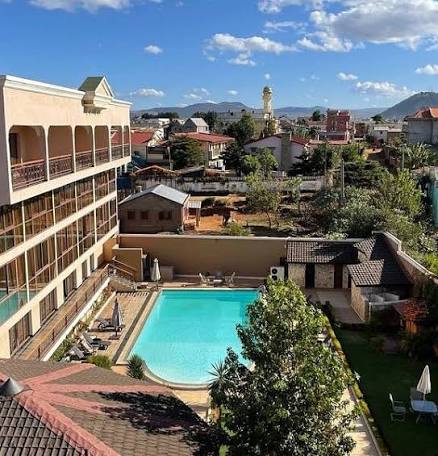 Royal Palace Hotel 3.5★ | Antsirabe