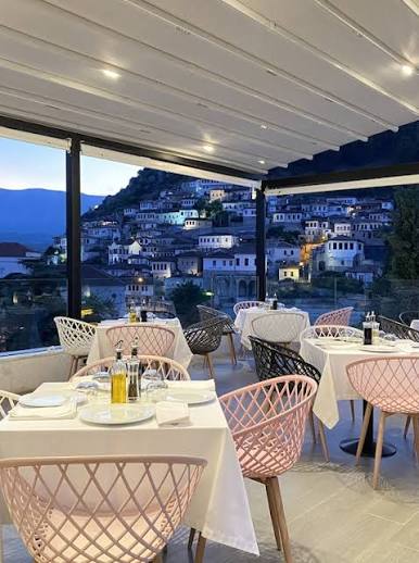 Hôtel Portik 3.5★ | Berat 2