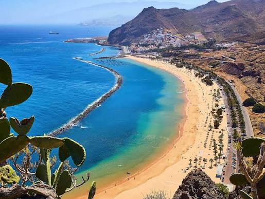 Canary Islands Tour & Beach Stay | 10 Days